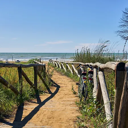 Stunning Near The - Beahost Apartment Bibione